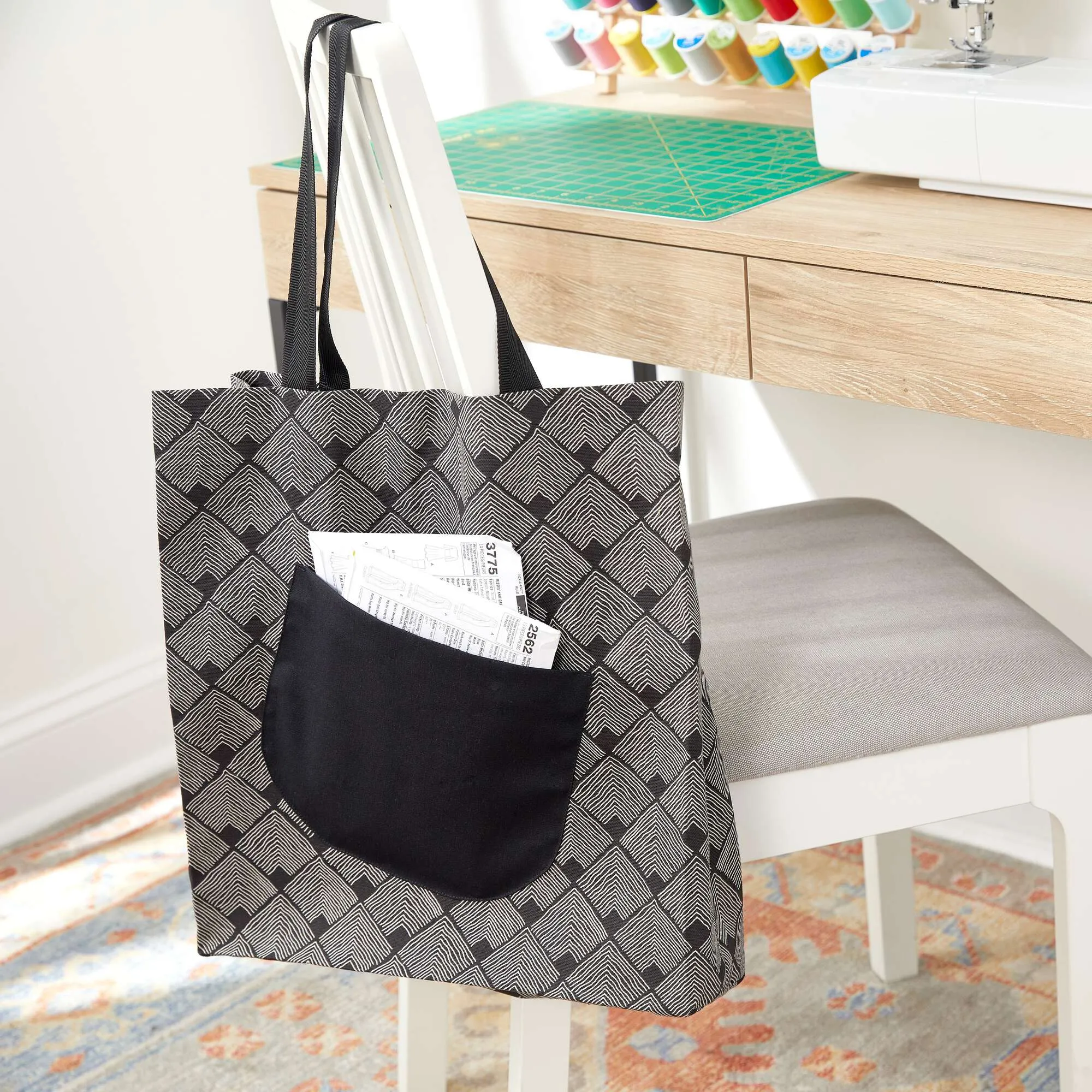 Coats & Clark Sewing Big Pocket Tote